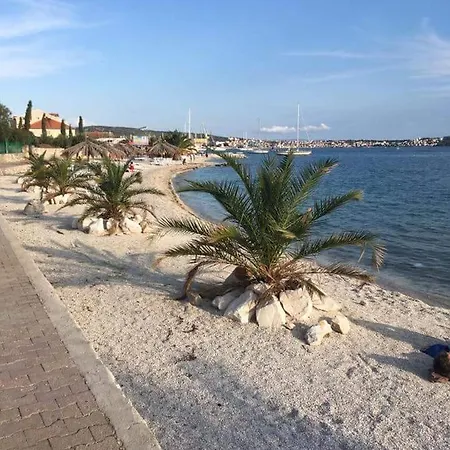 Apartament Carija *