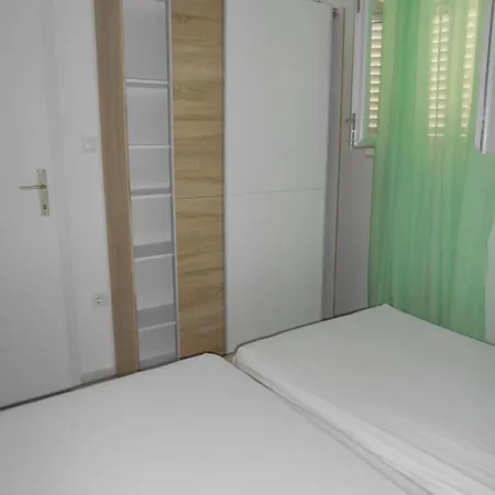 Apartment Carija *